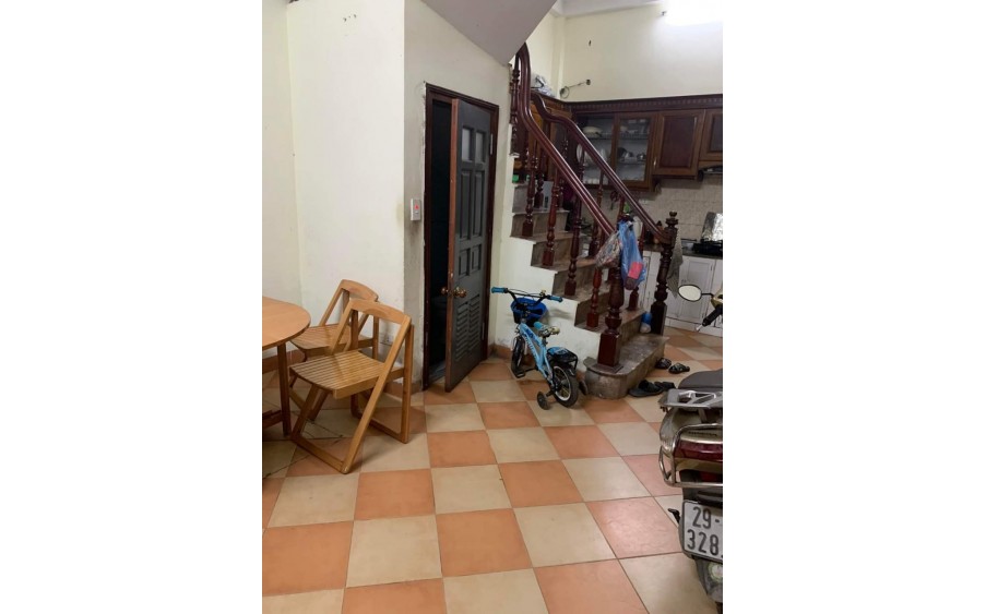 Cho thuê nhà nguyên căn Ngõ 211 Khương Trung, thanh xuân 35m2 x 4 tầng, 3 ngủ, 10 Triệu